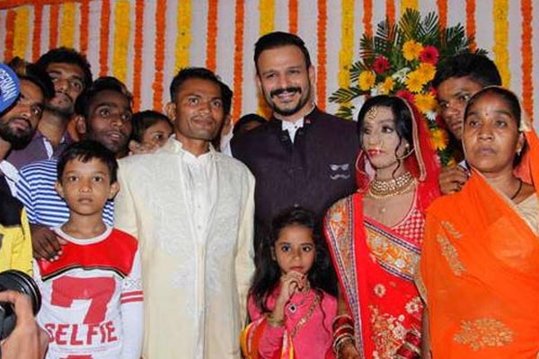 एसिड अटैक पीड़िता को विवेक ओबरॉय ने गिफ्ट किया फ्लैट, शादी में की शिरकत 